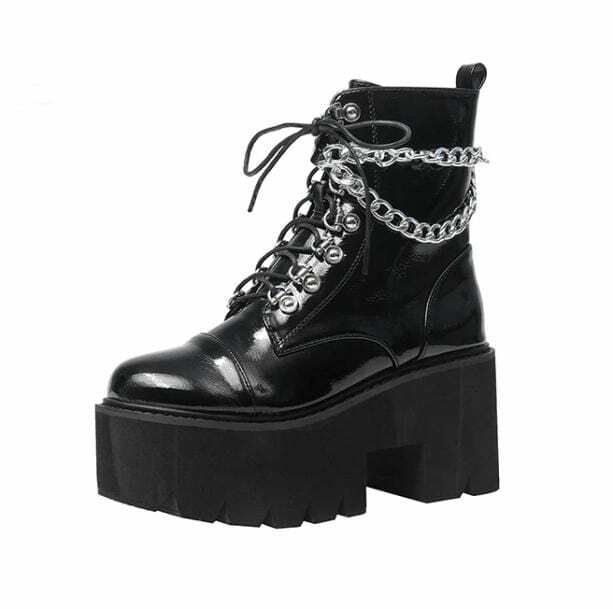 Chunky Chain Boots for Y2K Fashion: Grunge & Coquette Aesthetic