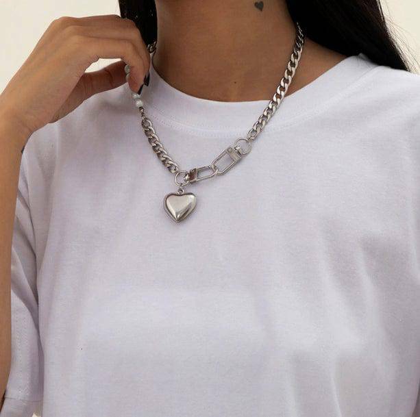 Chunky Heart Necklace - Y2K Fashion Accessory for Coquette & Grunge Aesthetic