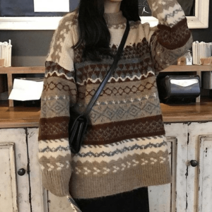 Cozy Y2K Grandma Sweater: Grunge Aesthetic & Cute Tops for Fall