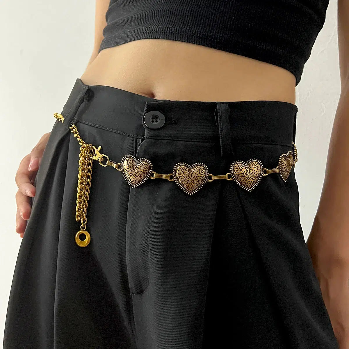 Heart Belly Chain: Y2K Fashion Accessory for Coquette & Grunge Aesthetics