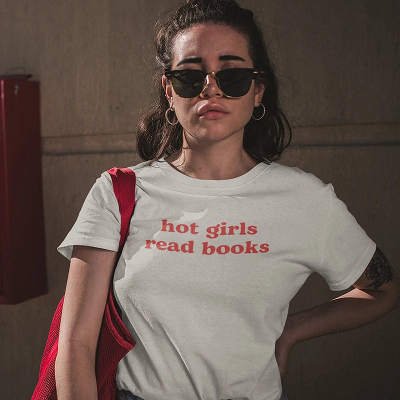 Hot Girls Read Books Tee - Y2K Aesthetic Cute Top for Trendy Styles