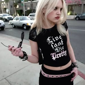 Live Fast Die Pretty Y2K Tee - Grunge Aesthetic Cute Top for Trendsetters