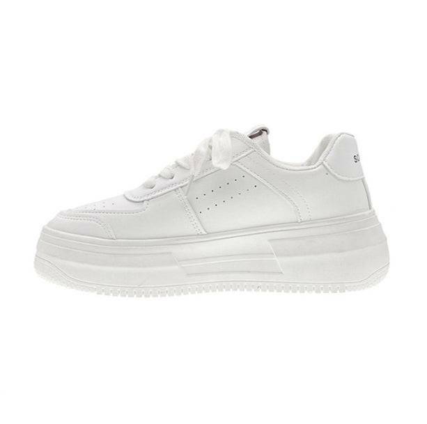 Minimalist Classic White Sneakers for Y2K Fashion & Aesthetic Outfits