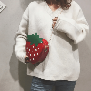 Strawberry Handbag: Y2K Fashion Essential for Coquette & Grunge Aesthetics