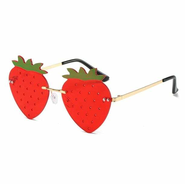 Strawberry Sunglasses: Y2K Fashion Accessory for Cute Aesthetic Looks