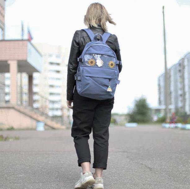 Sunflower Backpack: Y2K Aesthetic Bag for Cute Outfits & Grunge Style