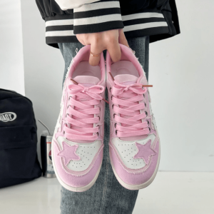 Y2K Fashion Star Skater Girl Sneakers - Cute Tops & Grunge Aesthetic