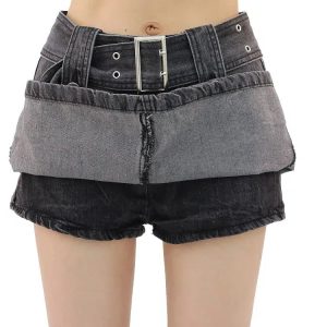 Y2K Grunge Buttoned Belt Loop Mini Skirt - Cute Aesthetic Outfit