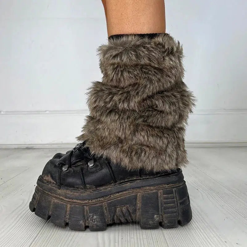 Y2K Grunge Faux Fur Leg Warmers for Cute Outfits & Aesthetic Looks