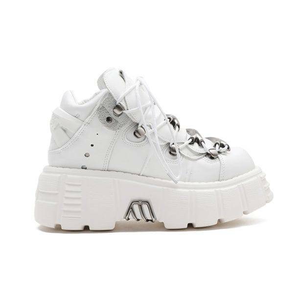 Y2K Grunge Style Metallic Sneakers for Trendy Aesthetic Outfits