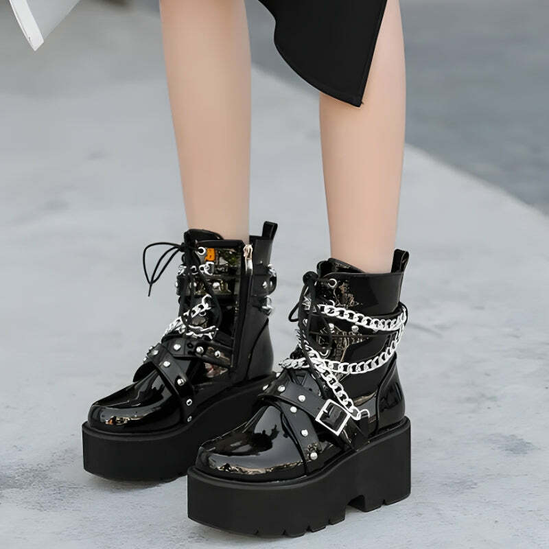 Y2K Patent Leather Boots: Grunge Aesthetic & Coquette Style Essentials