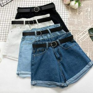 Y2K Vintage Style Shorts: Grunge Aesthetic & Coquette Fashion Must-Have